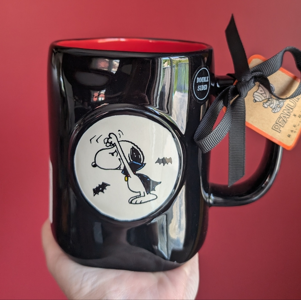 ❌SOLD❌Rae Dunn x Peanuts BOO 🧛‍♂️ Vampire Snoopy Double Sided Halloween Mug - Picture 4 of 8